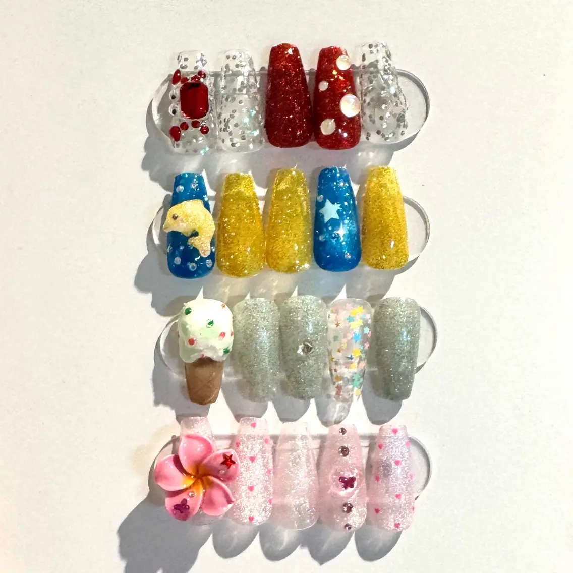 ネイル ハンドネイル RIEKO🍒 ワンホン♡推しネイルのネイルデザイン