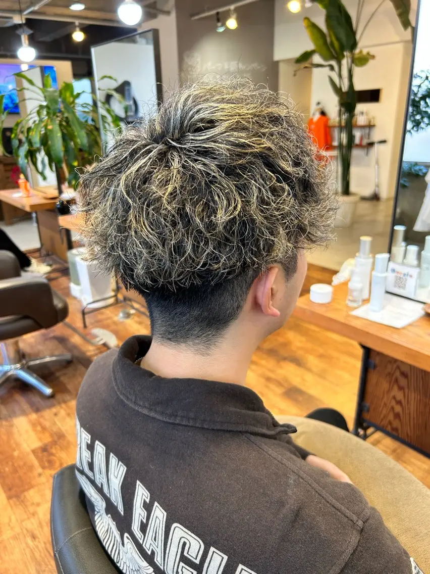 パーマ メンズ カット パーマ 山形 梨沙のヘアスタイル