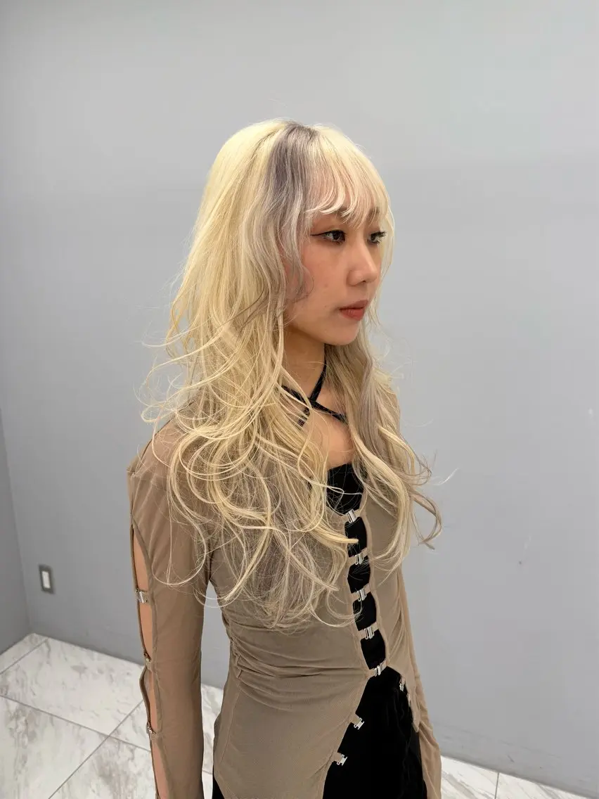 [🥗ミニモ限定🥗]✨ブリーチ+ケアカラー+カット✨ ケアトリートメント付きの写真