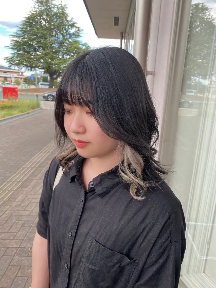 ミディアム カット ヘアカラー 阿部 響香のヘアスタイル