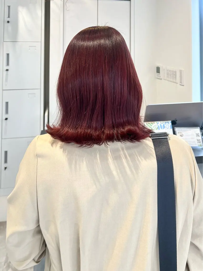 ミディアム カット ヘアカラー トリートメント 黒阪 なみのヘアスタイル