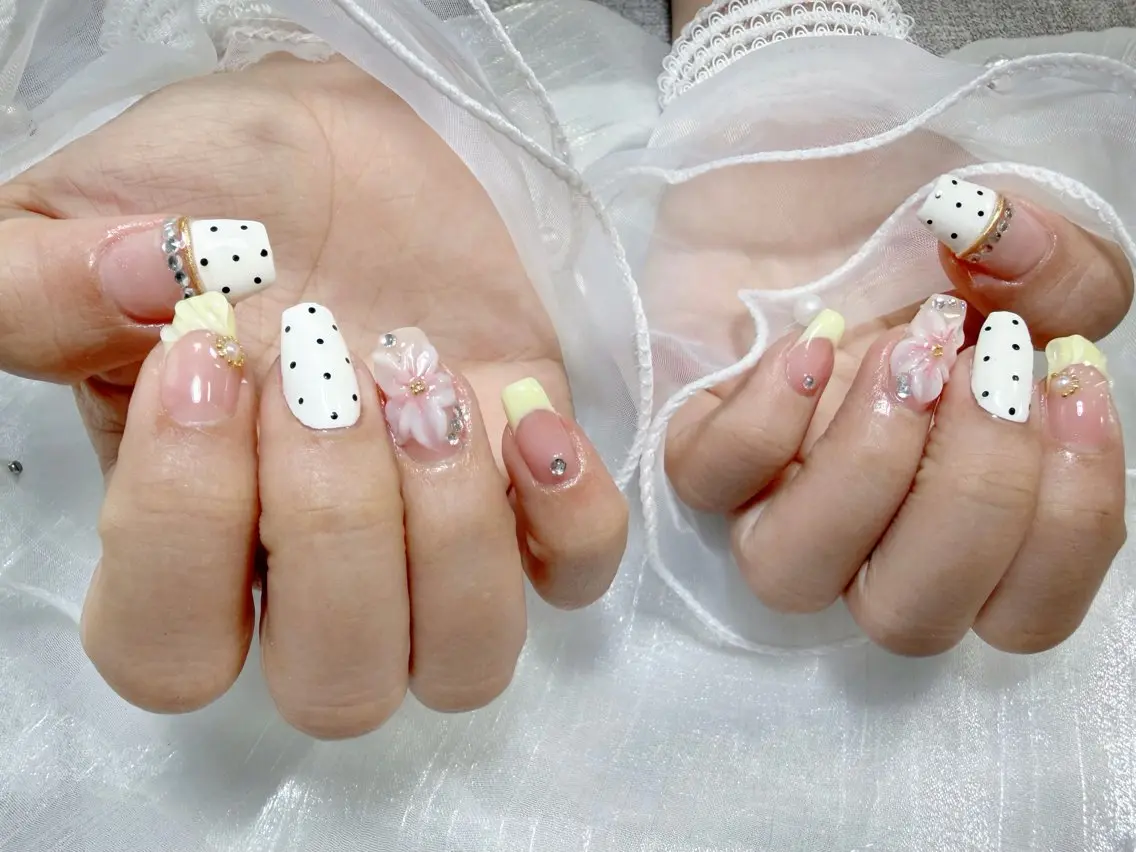 NiKa Nailのネイルデザイン