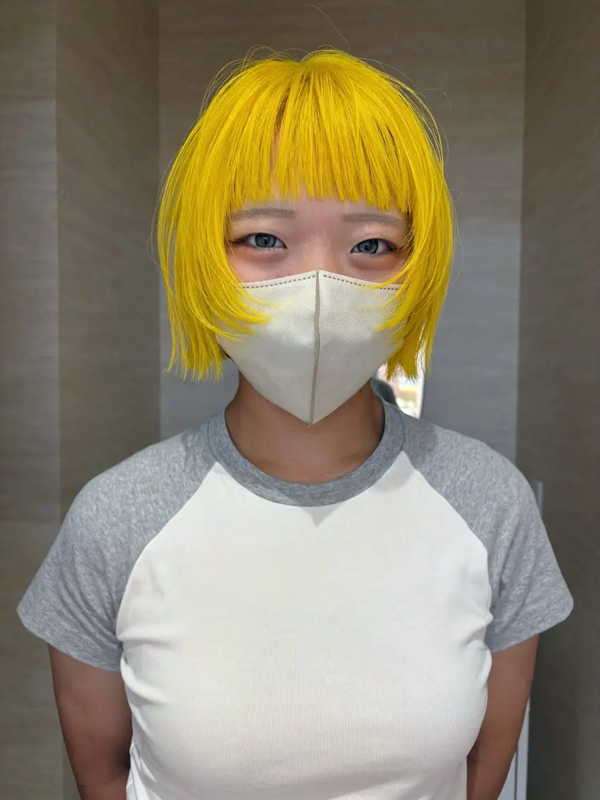 ミディアム カラー ミディアムレイヤー ブリーチ ダブルカラー ハイトーンカラー イエローカラー カット ヘアカラー トリートメント ブリーチ/韓国 ひなたのヘアスタイル