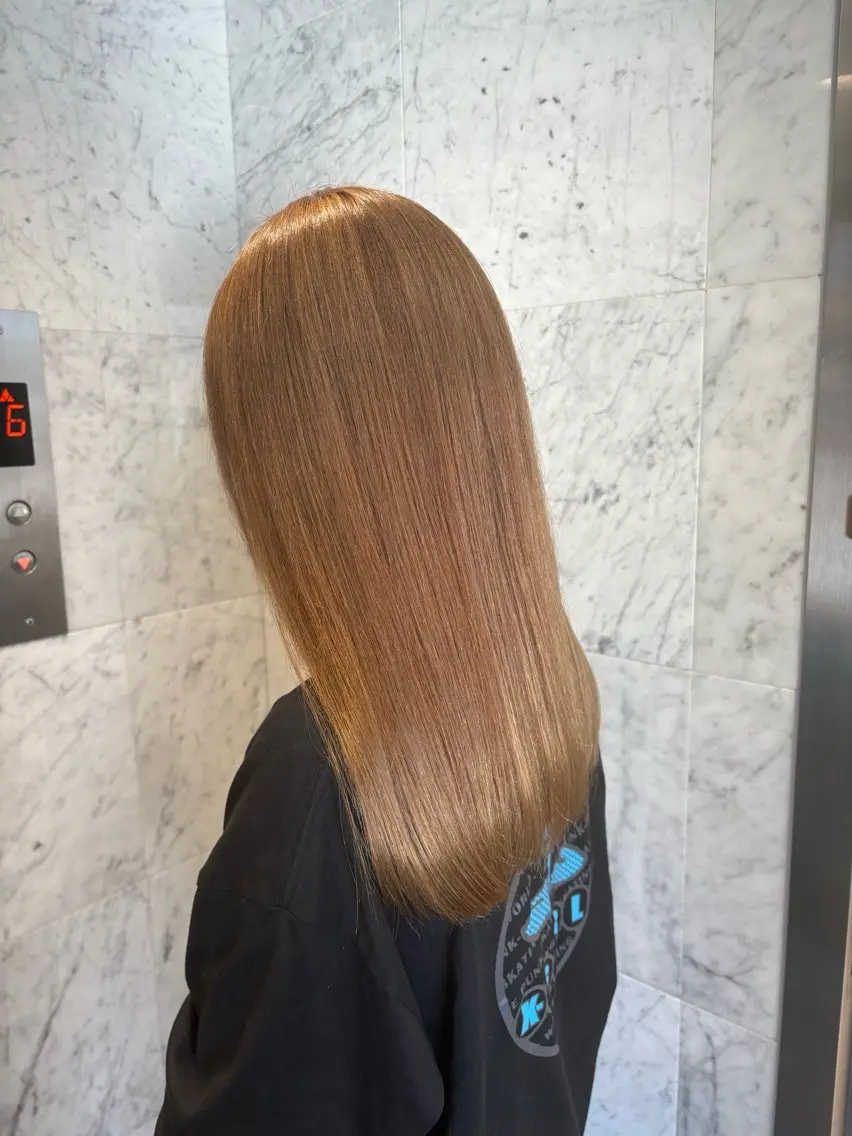 ロング カラー ブリーチ ブラウンカラー 透明感カラー ヘアカラー トリートメント 🦋レイヤー職人 猪瀬玲奈🦋のヘアスタイル