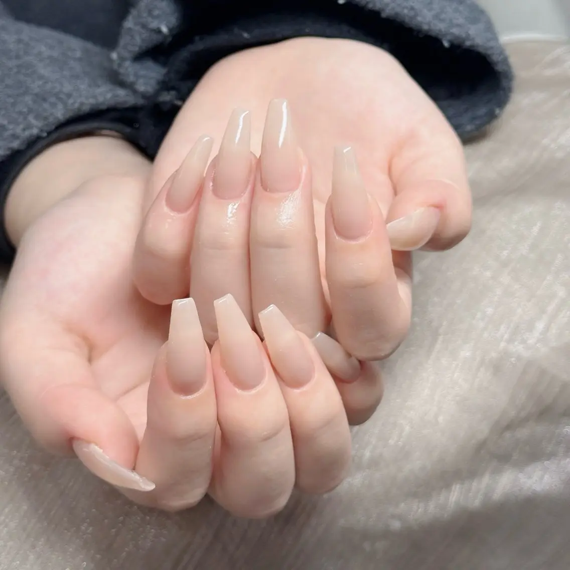 ネイル フットネイル フレンチネイル グラデーション 韓国ネイル ロングネイル ハンドネイル HOT Nail Salonのネイルデザイン