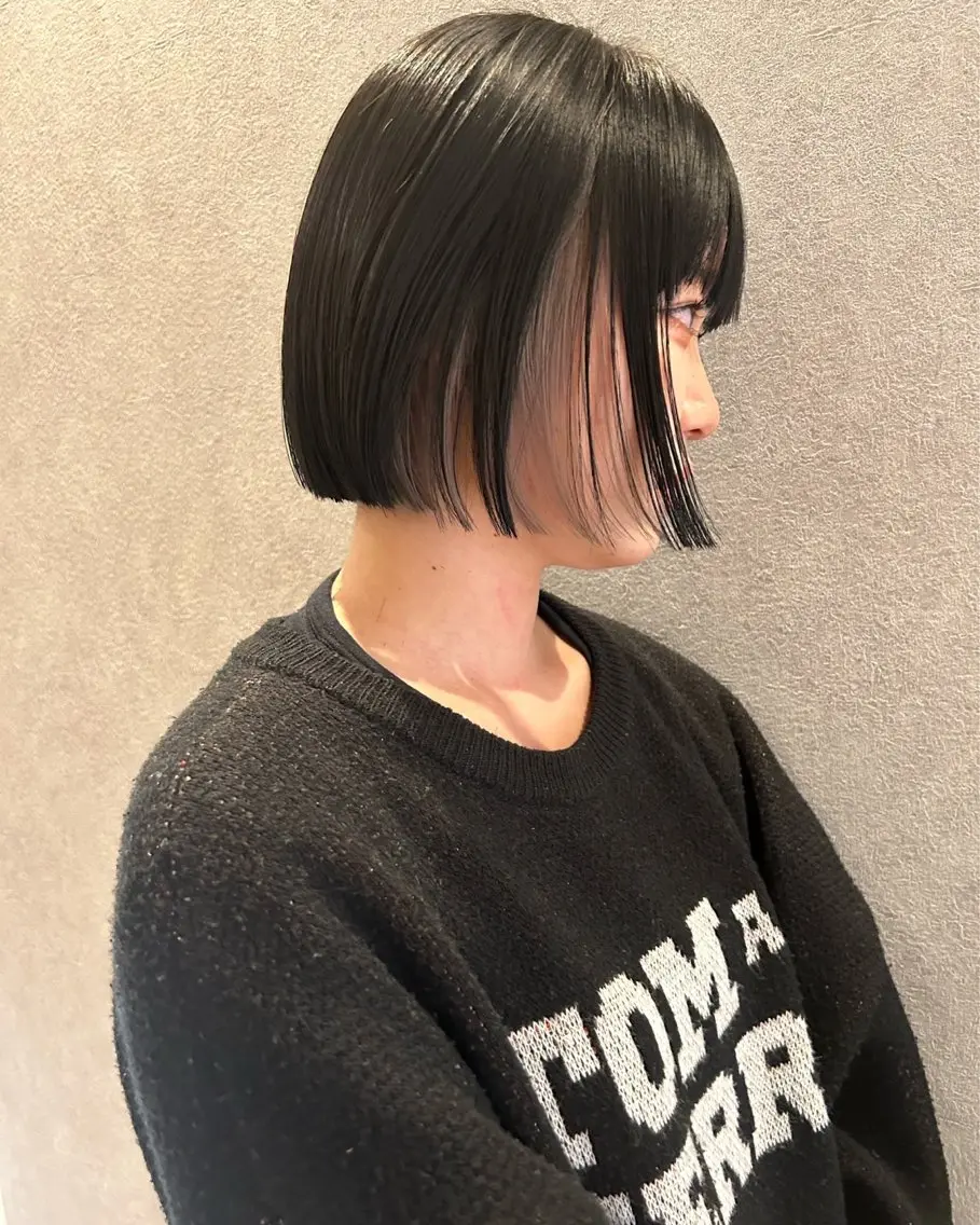 ショート ボブ ボブ/ハイトーン特化 、鯉口勇人のヘアスタイル