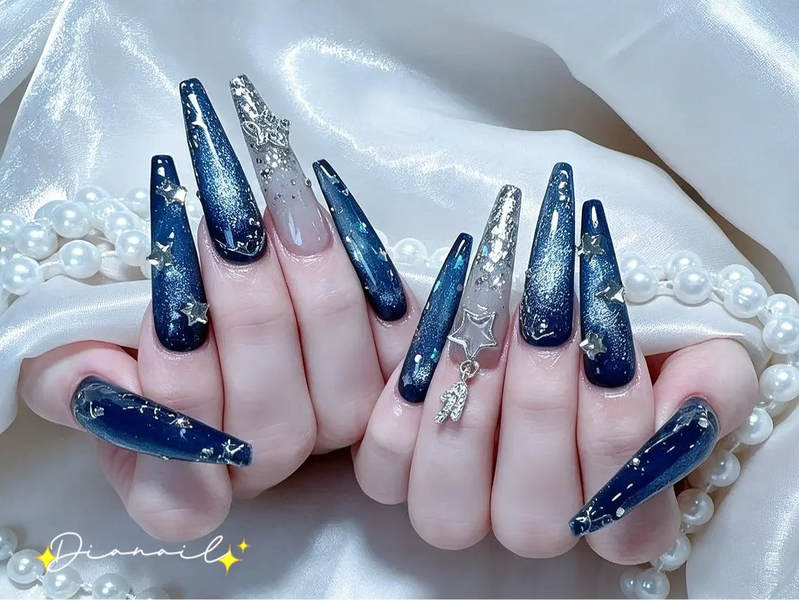 ネイル フットネイル 韓国ネイル レース ロングネイル マグネットネイル ハンドネイル Dia nail サロンのネイルデザイン