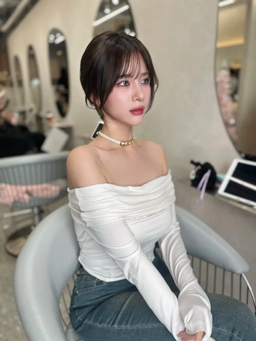 🇰🇷韓国風顔周りカット🇰🇷+透明感カラー+✨3STEP超音波アイロンTR✨の写真