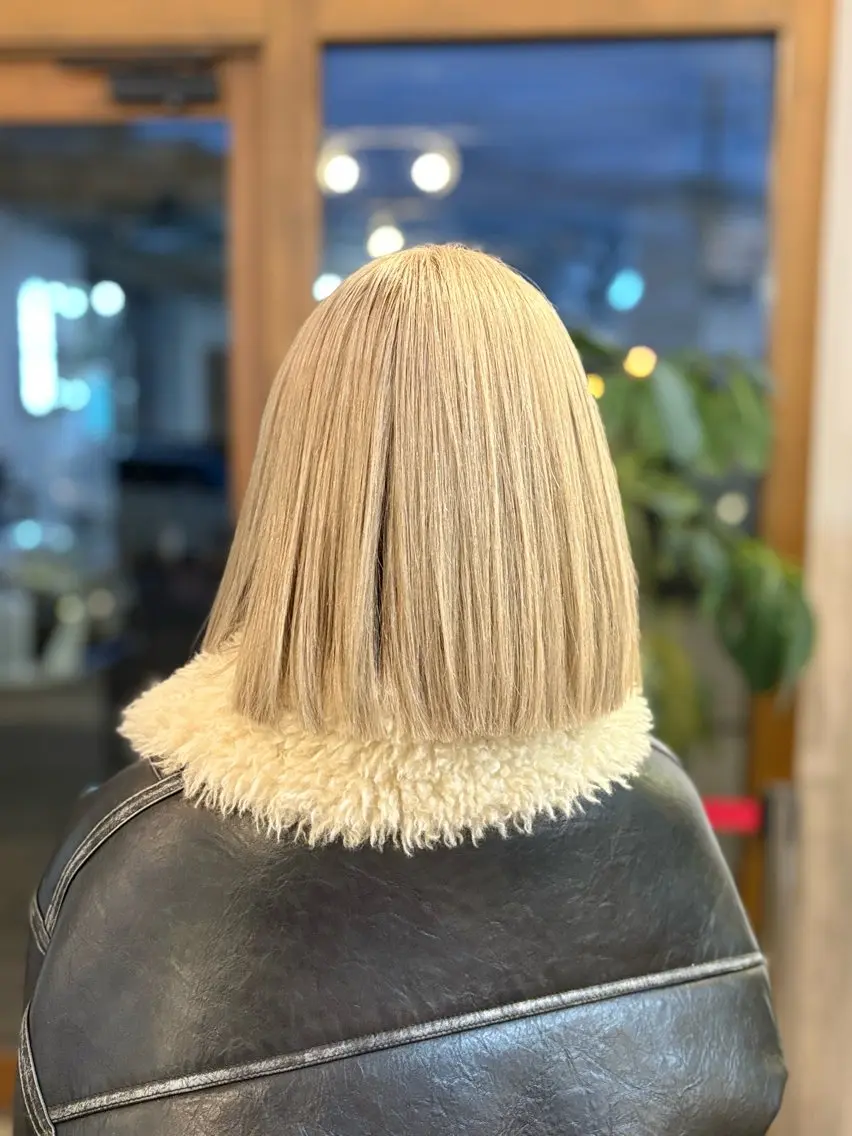 カラー ブリーチ ダブルカラー グレージュ ヘアカラー トリートメント BRAS ナカガワのヘアスタイル