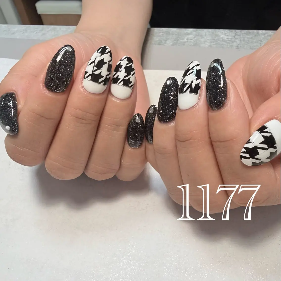 ネイル ハンドネイル nailsalon 1177のネイルデザイン