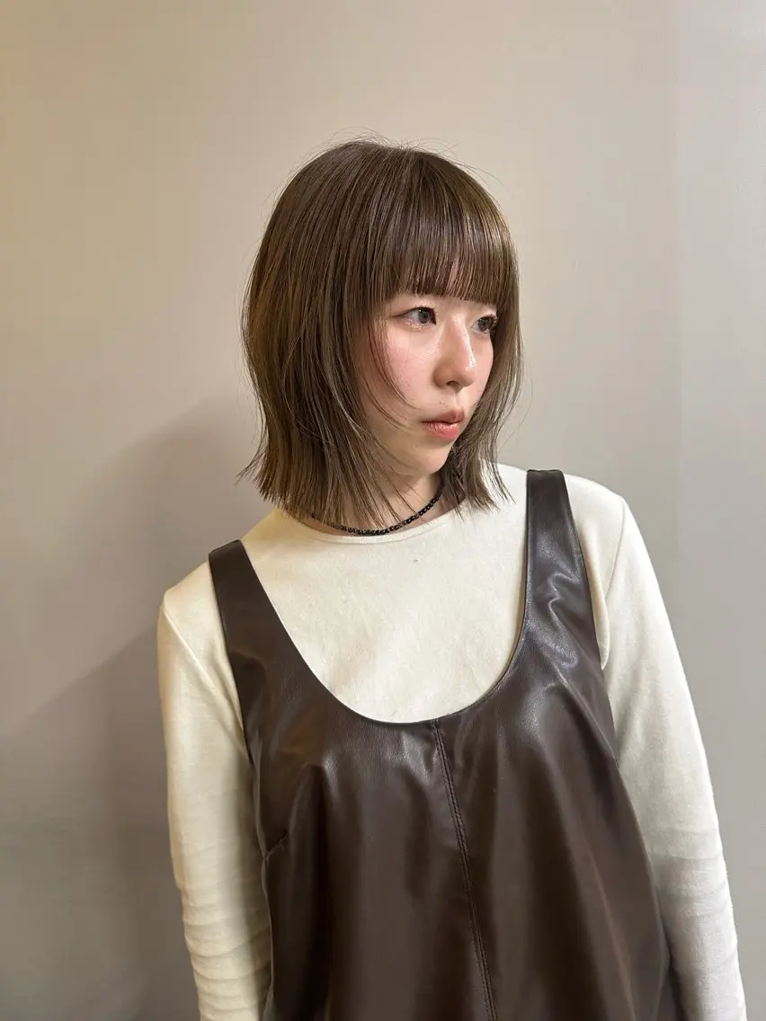 ミディアム ハッシュカット🎀 レイヤーカットのヘアスタイル
