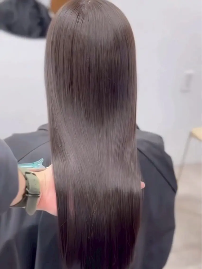 カラー Koharu カラーモデルのヘアスタイル