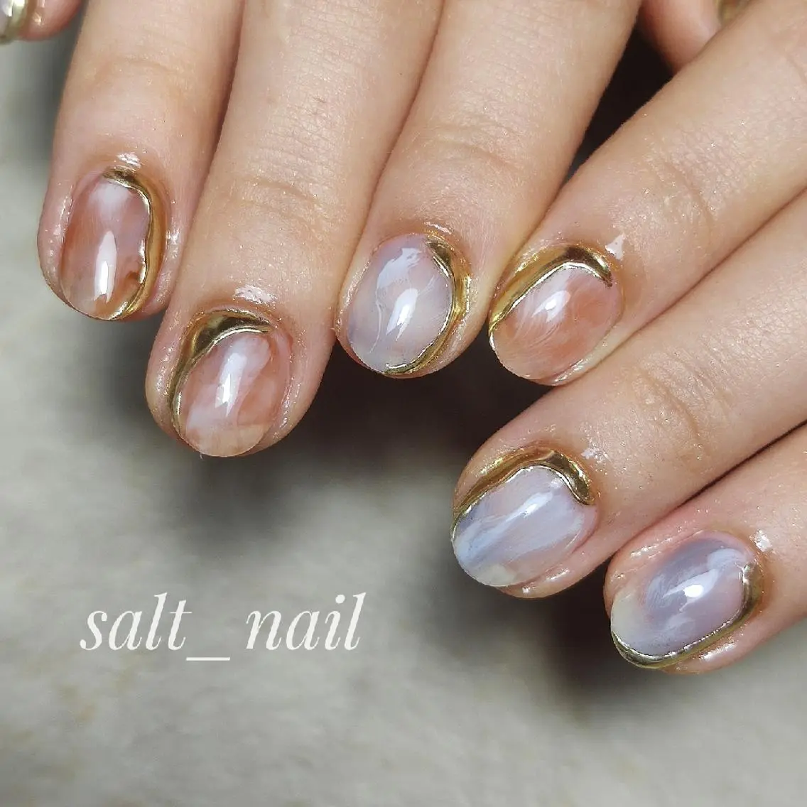 ネイル ミラーネイル ニュアンスネイル ハンドネイル 個人サロン saltnailのネイルデザイン