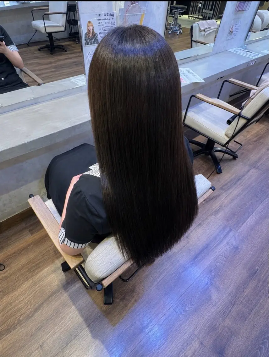 セミロング カラー ヘアカラー 松川 峰大のヘアスタイル