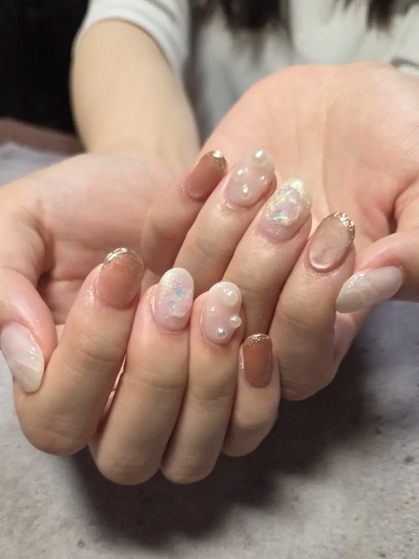 ネイル アートネイル ジェルネイル ホログラムネイル キラキラネイル マグネットネイル ハンドネイル flure de neige yukiのネイルデザイン