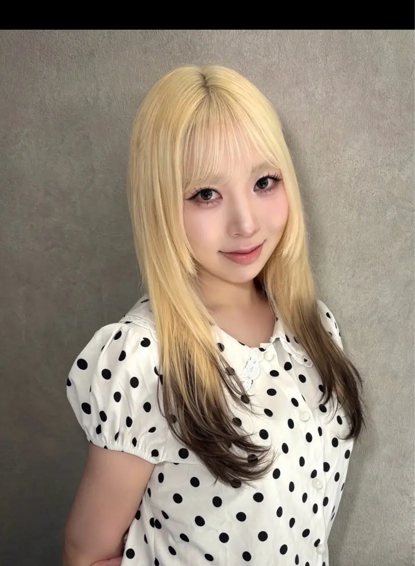 カラー デザインカラー ハイトーンカラー ヘアカラー YUI/ ハイトーン デザインカラーのヘアスタイル