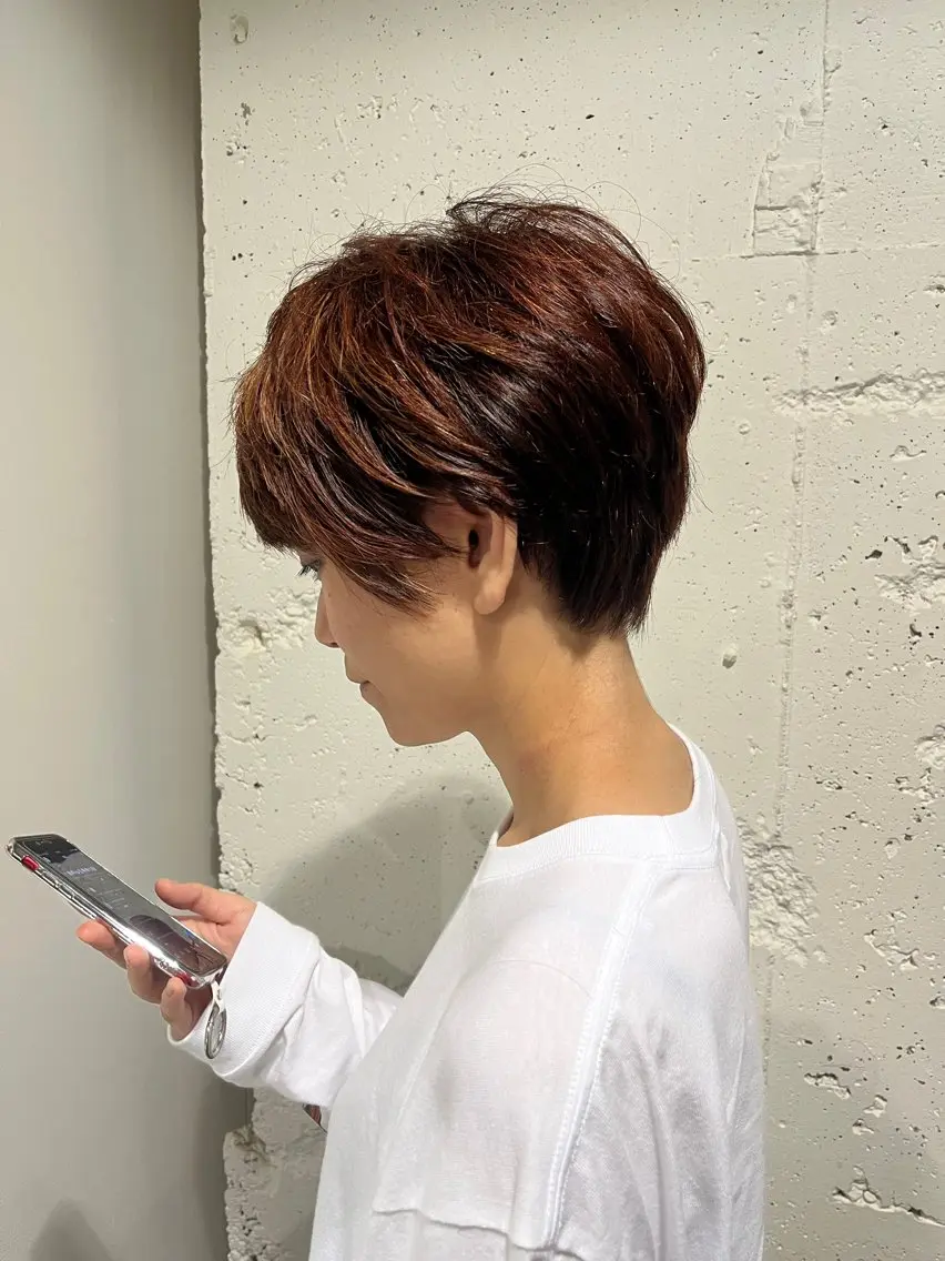 【ご予約時にお写真をお送りください！】カット➕デザインカラー(ハイライトできます)の写真