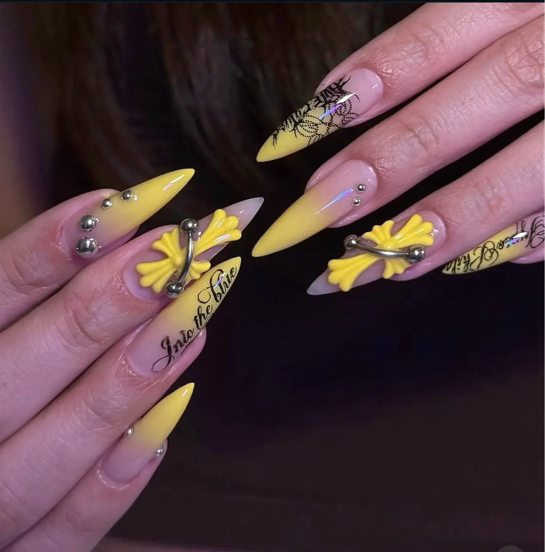ネイル チークネイル 長さ出し フラッシュネイル フレンチネイル グラデーション ハンドネイル Lenie Nail Salonのネイルデザイン