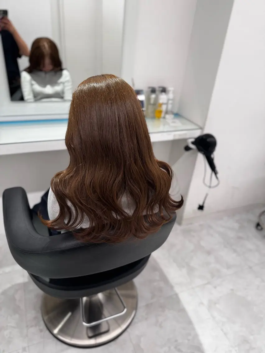 ロング カラー ヘアアレンジ 透け上品ハイトーン 職人ゆうと🤍のヘアスタイル