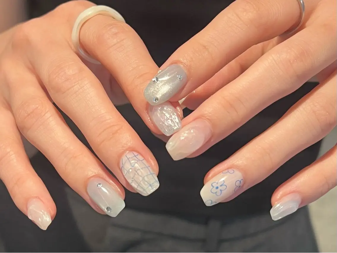 ネイル ハンドネイル yomu nail yuumiのネイルデザイン