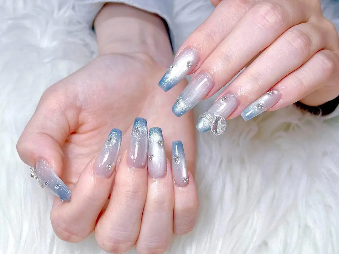 ネイル AURA NAIL🎀💅のネイルデザイン