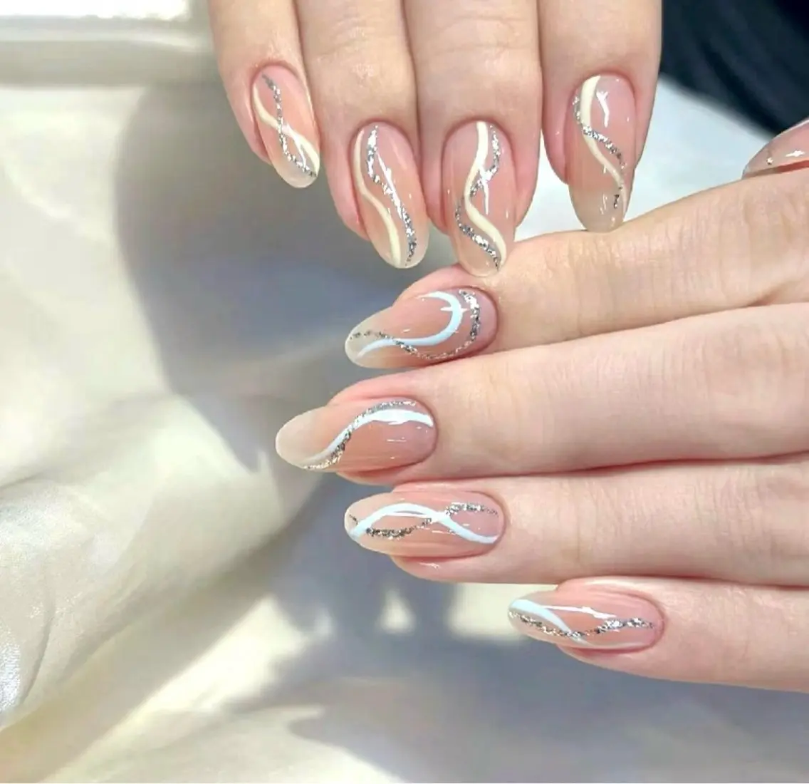 ネイル MoonHi Nail 朝霞台のネイルデザイン