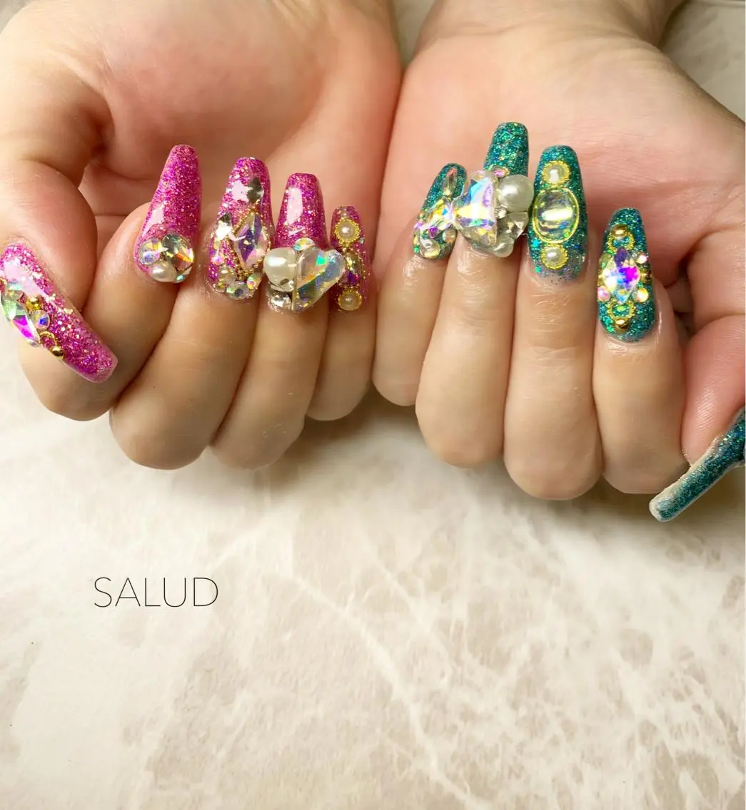 セミロング ネイル アートネイル ハート Nail Salon SALUDのネイルデザイン