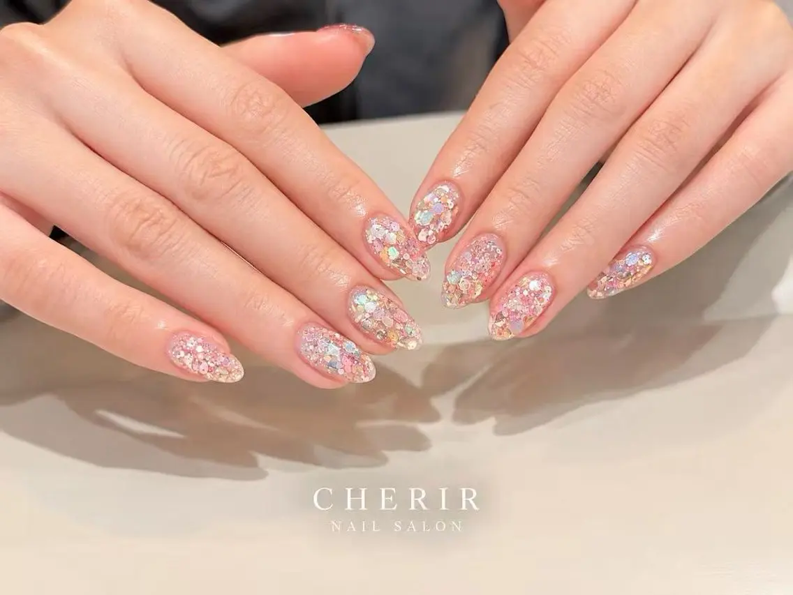 ネイル CHERIR AKIのネイルデザイン