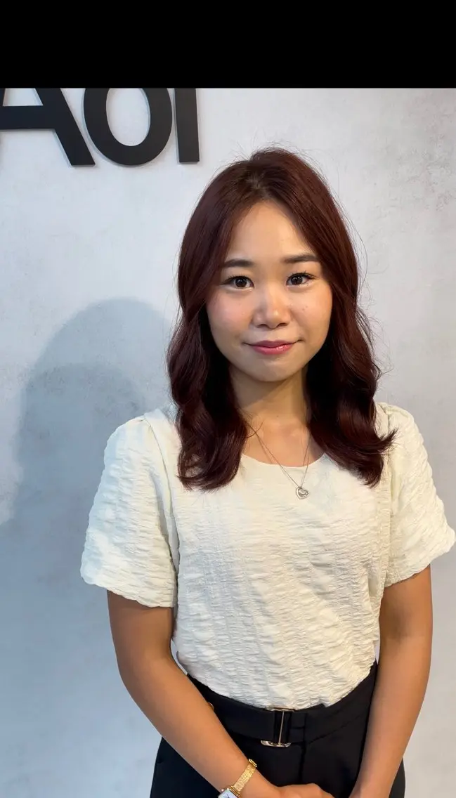 セミロング カラー 髪質改善 ✨髪質改善✨美髪 矯正🫧小泉のヘアスタイル