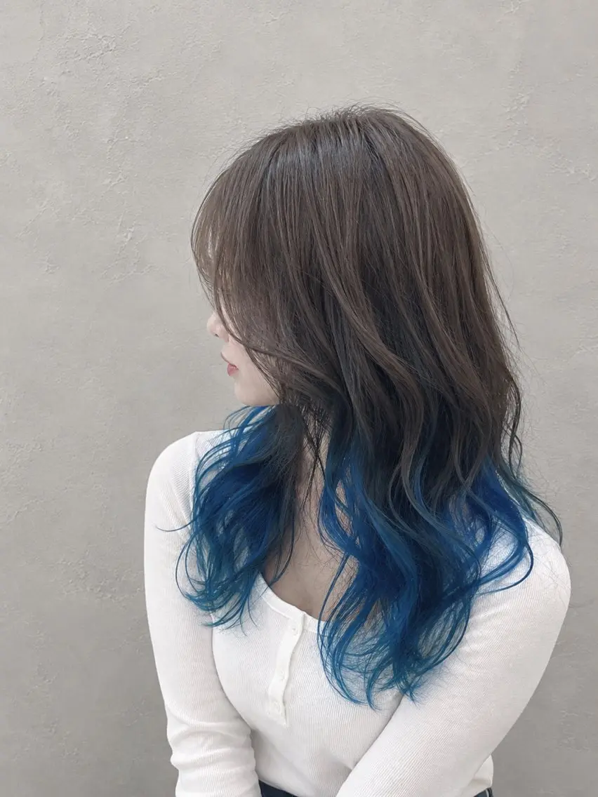 セミロング カラー アッシュ アッシュブラウン ブルーカラー ブラウンカラー インナーカラー カット ヘアカラー トリートメント 【enil代表】 杉林和哉のヘアスタイル