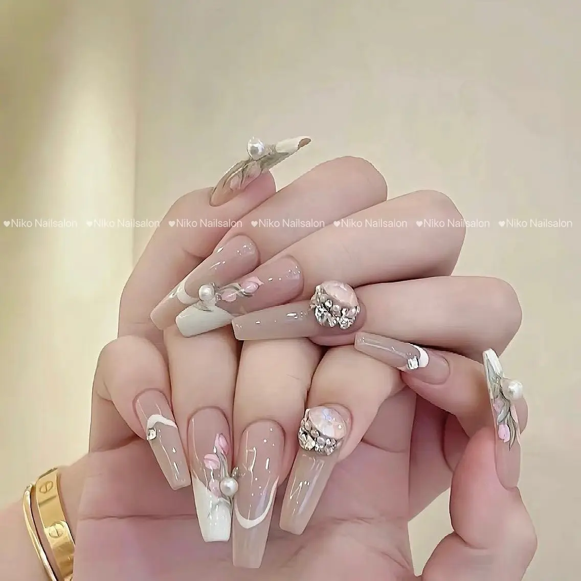 ネイル チークネイル 長さ出し フットネイル フレンチネイル ジェルネイル Niko Nail salon 銀座本店のネイルデザイン