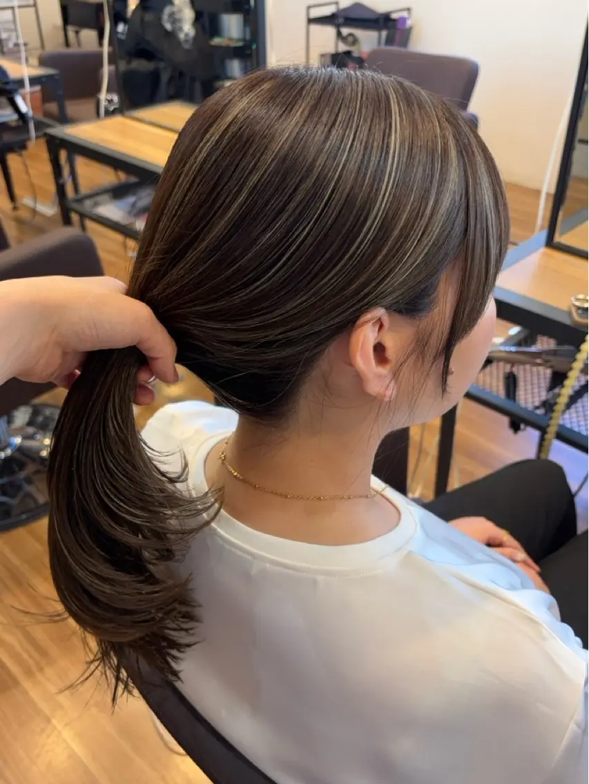 セミロング ハイライト 🌺海外風ハイライト 🌺カマタ アンナのヘアスタイル