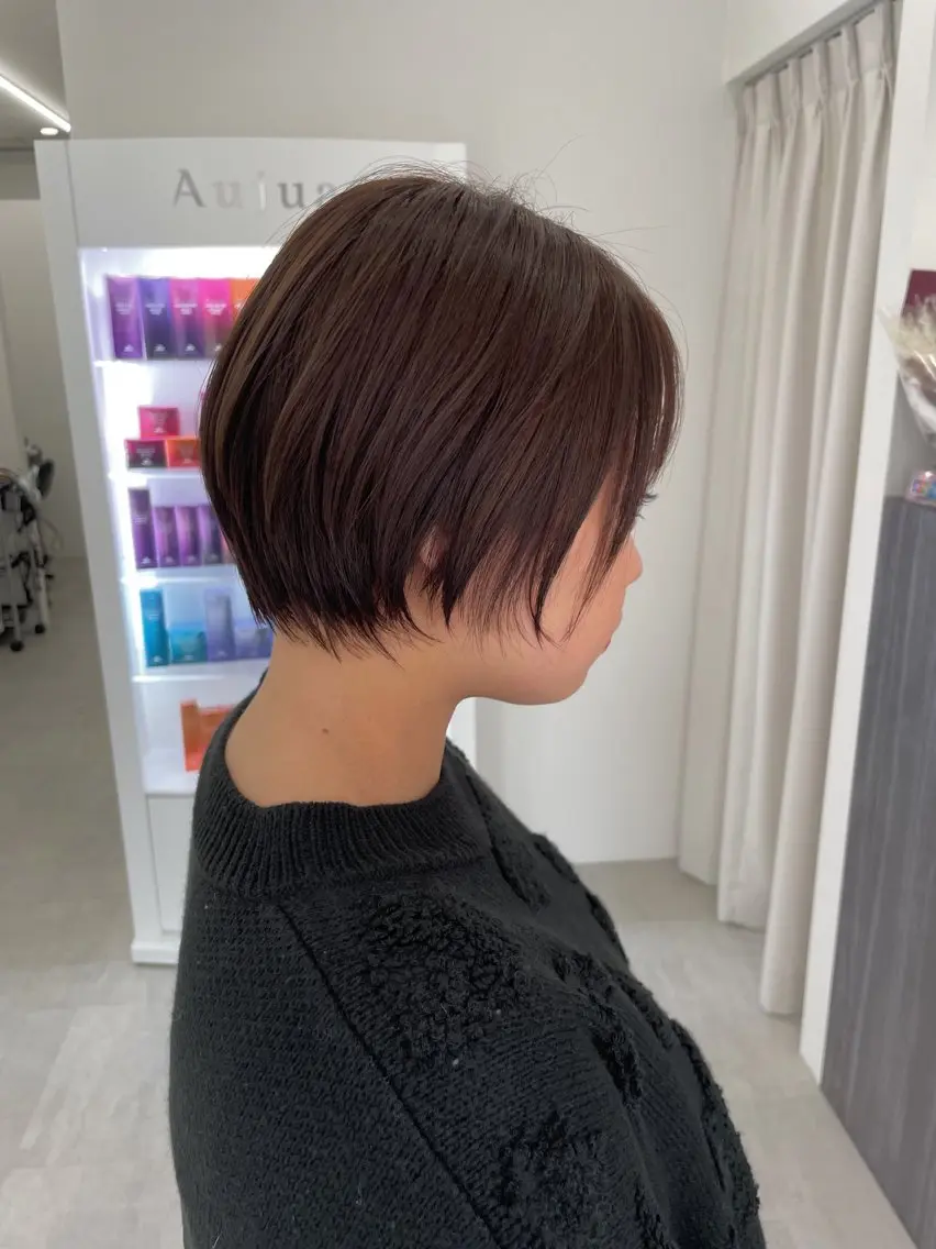 ショート ショートボブ ボブ ショートヘア カット ヘアカラー トリートメント 新村 華奈絵のヘアスタイル