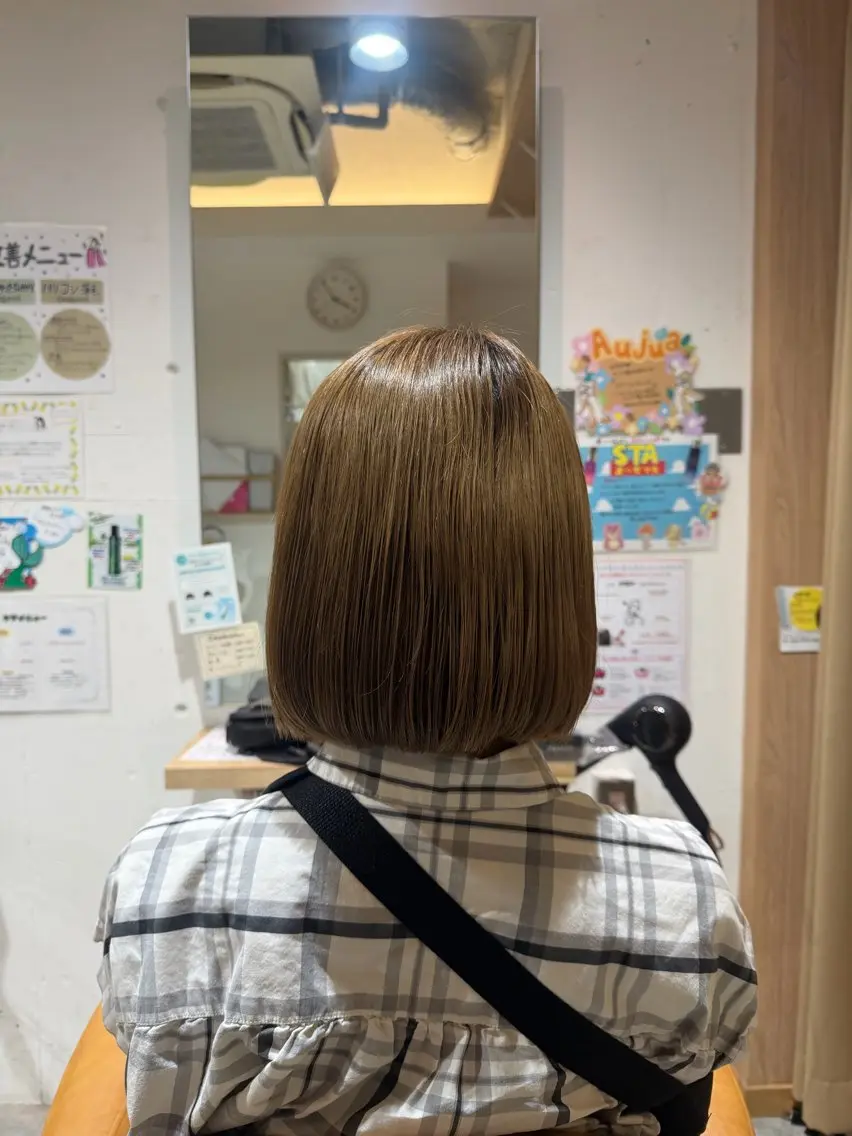 ショート カット トリートメント 小西 舞依のヘアスタイル