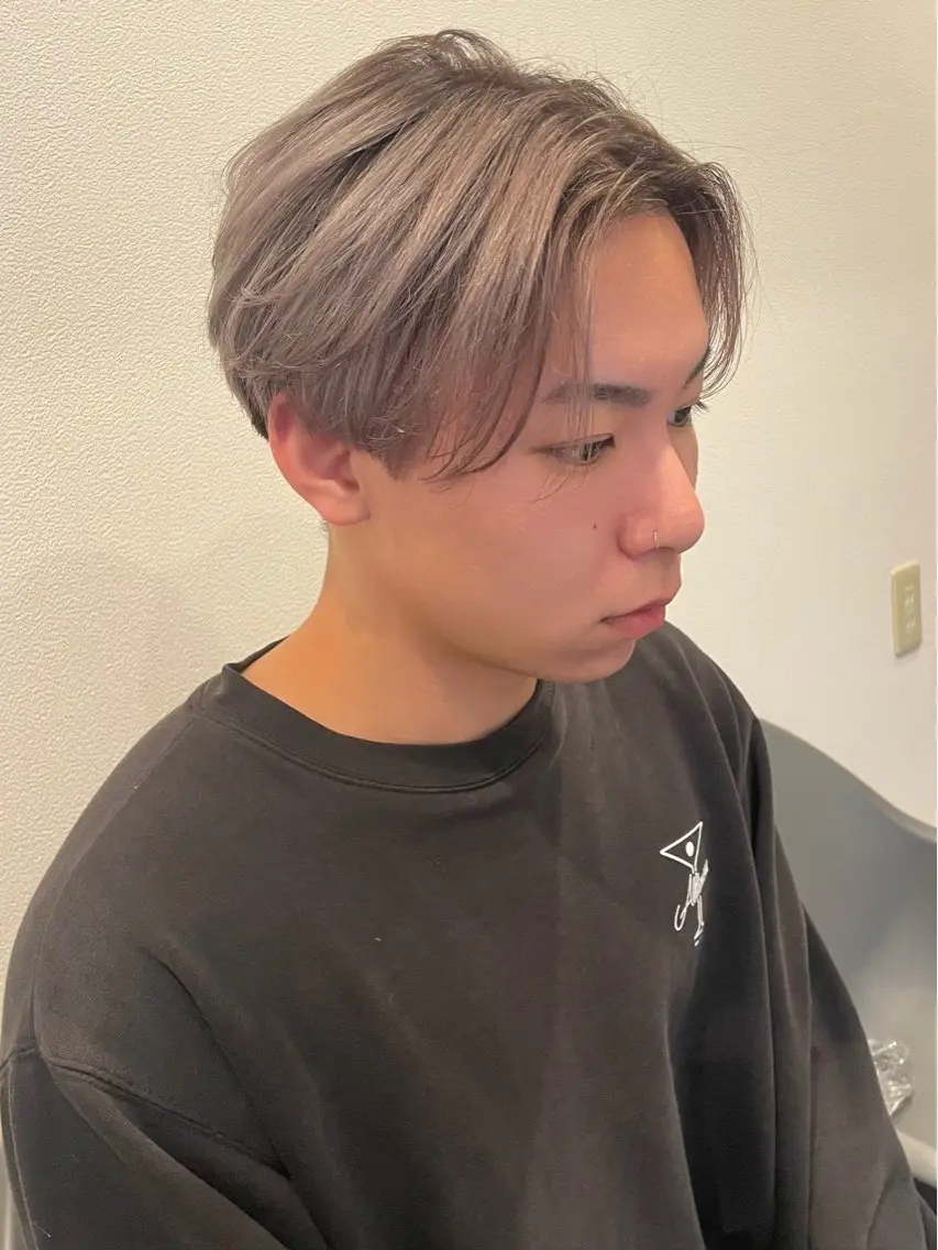 ショート カット ヘアカラー 山浦司颯/ カラー/レイヤーのヘアスタイル