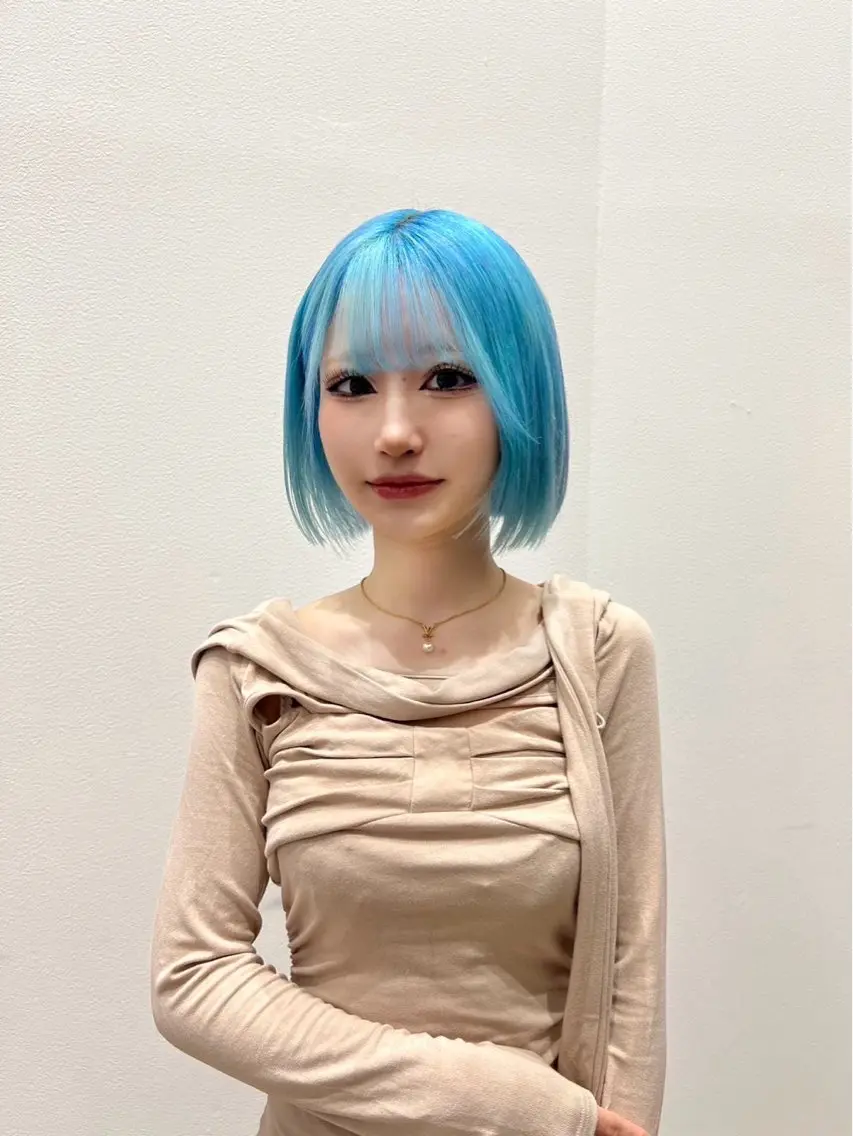 ショート ヘアカラー Rowland ⭐️urara⭐️のヘアスタイル