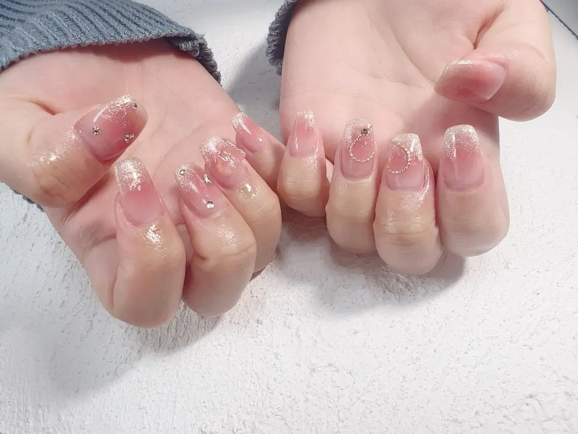 ネイル 持ち込み Regaro i.sのネイルデザイン