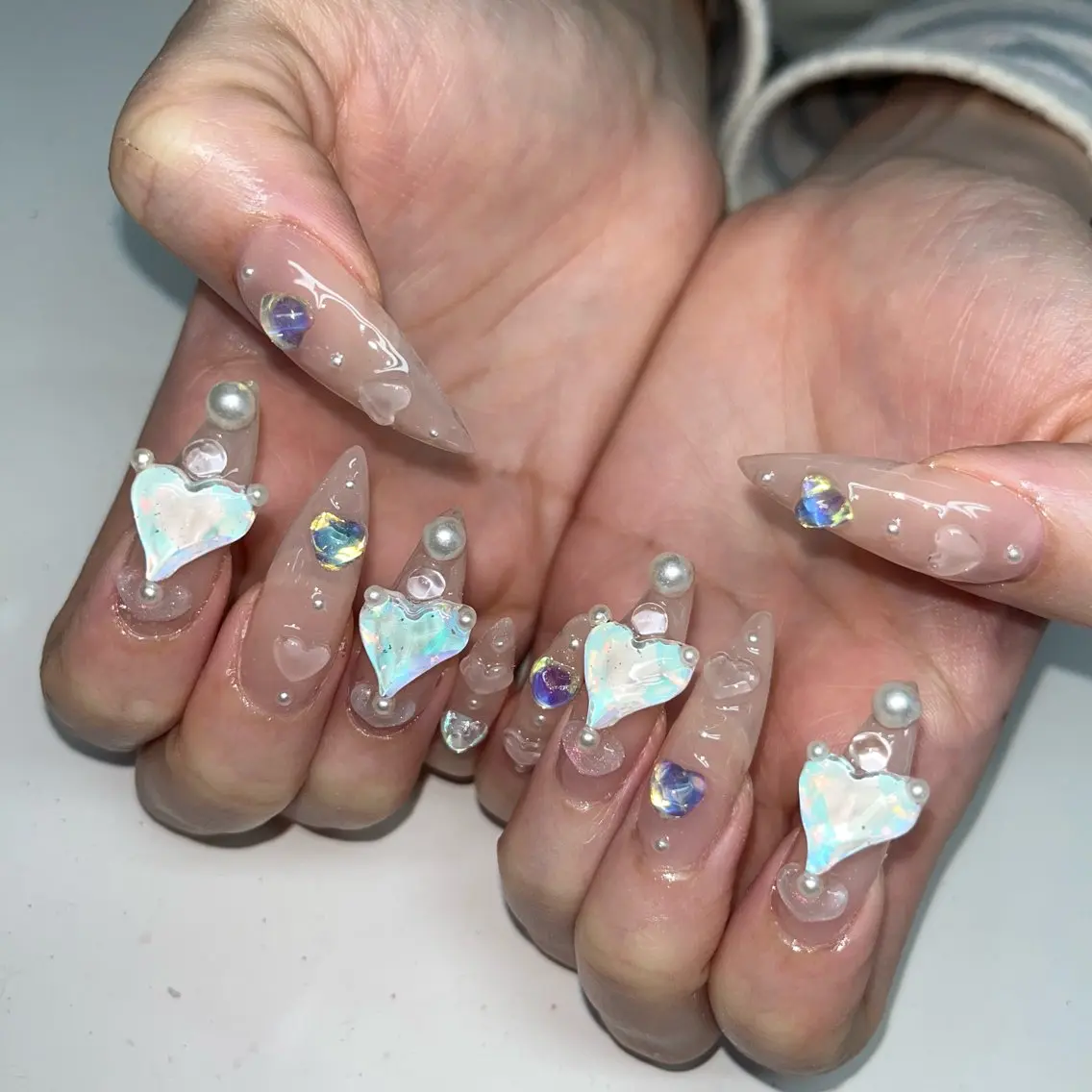 セミロング ハンドネイル WOLTOKYO渋谷 Anzuのネイルデザイン