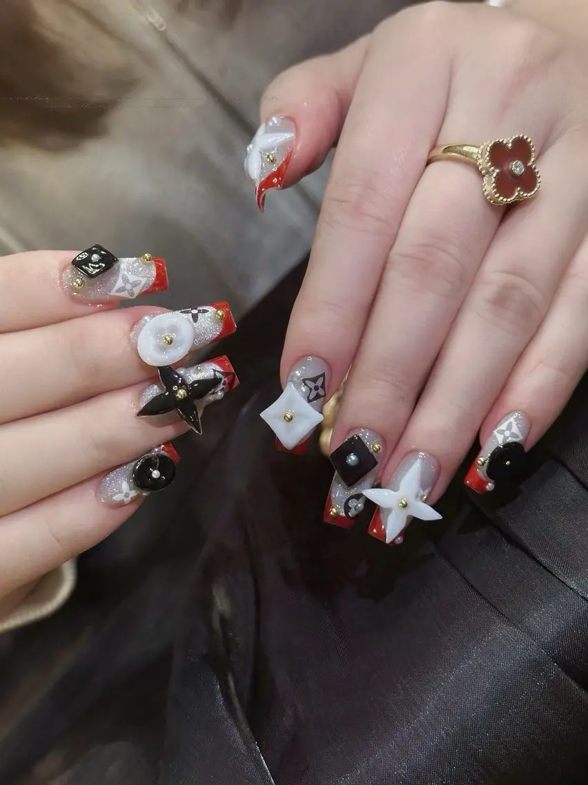 ネイル D&D nail salonのネイルデザイン