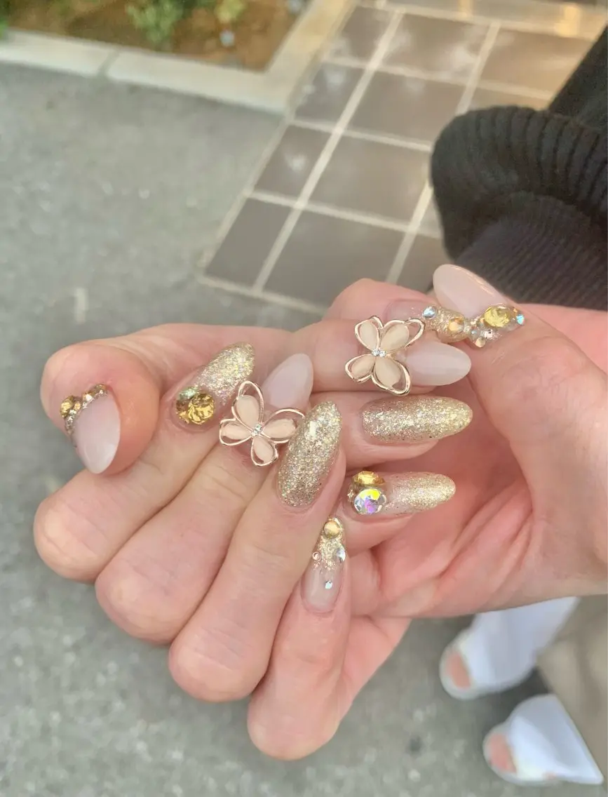 ネイル うるま市サロン Yuko Izawaのネイルデザイン