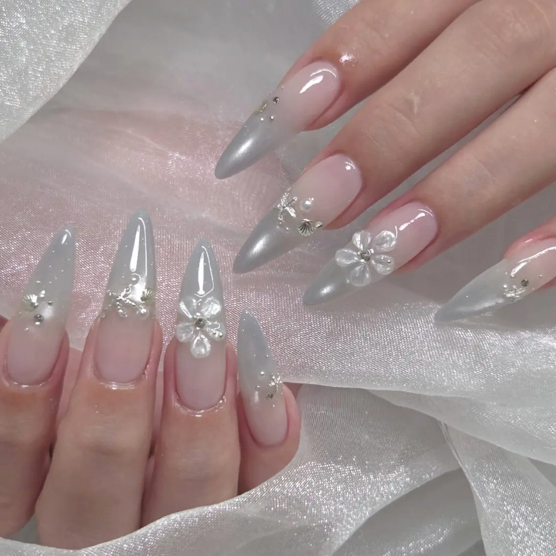ネイル ハンドネイル Lia Nailのネイルデザイン