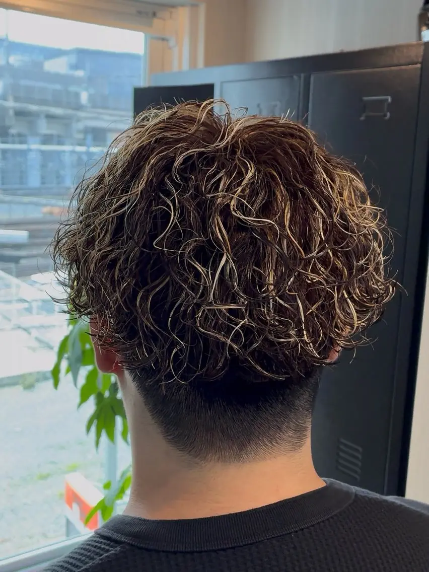 ショート カラー メンズ メンズメッシュ メッシュ カット ヘアカラー パーマ指名No.1✨ /大宮/海志のヘアスタイル