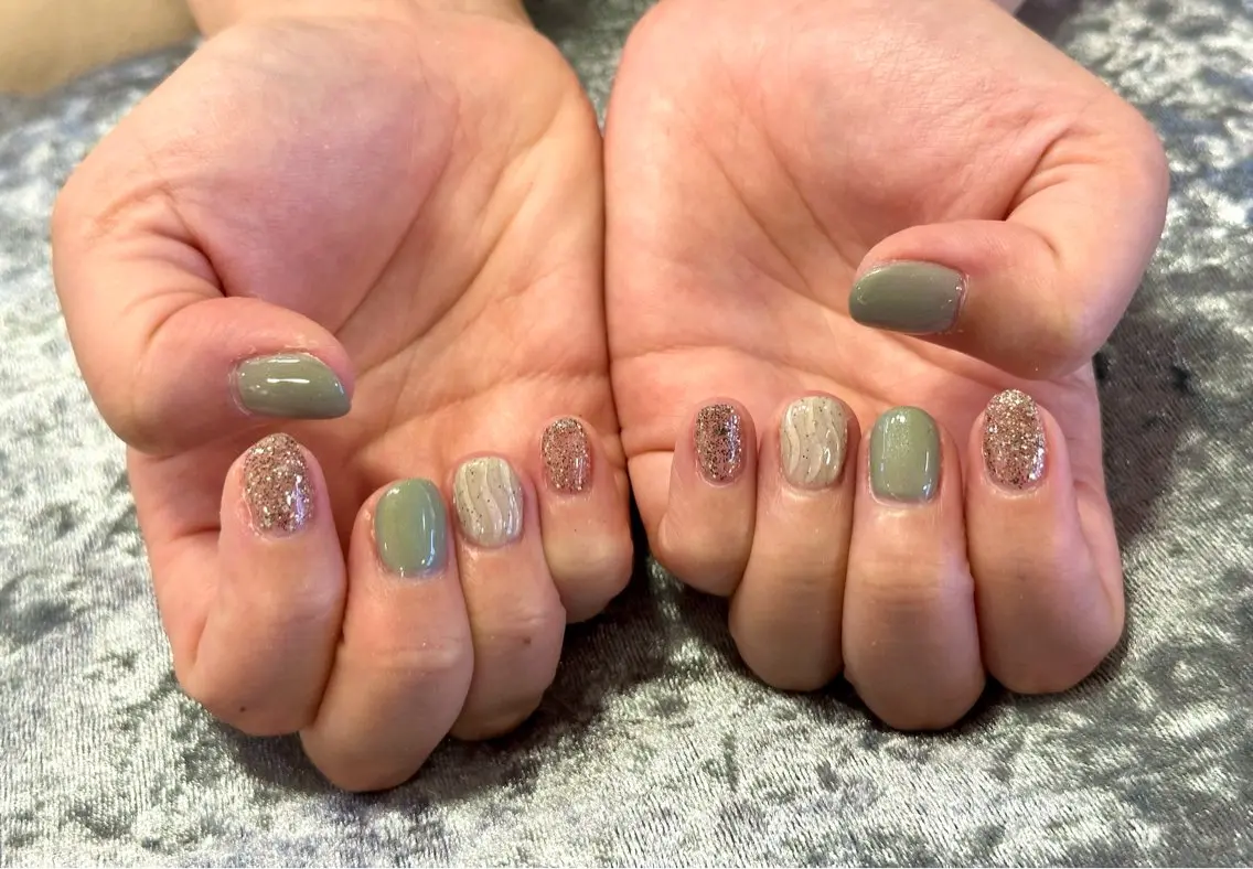 ネイル ニュアンスネイル もか🫧 博多tru nailのネイルデザイン