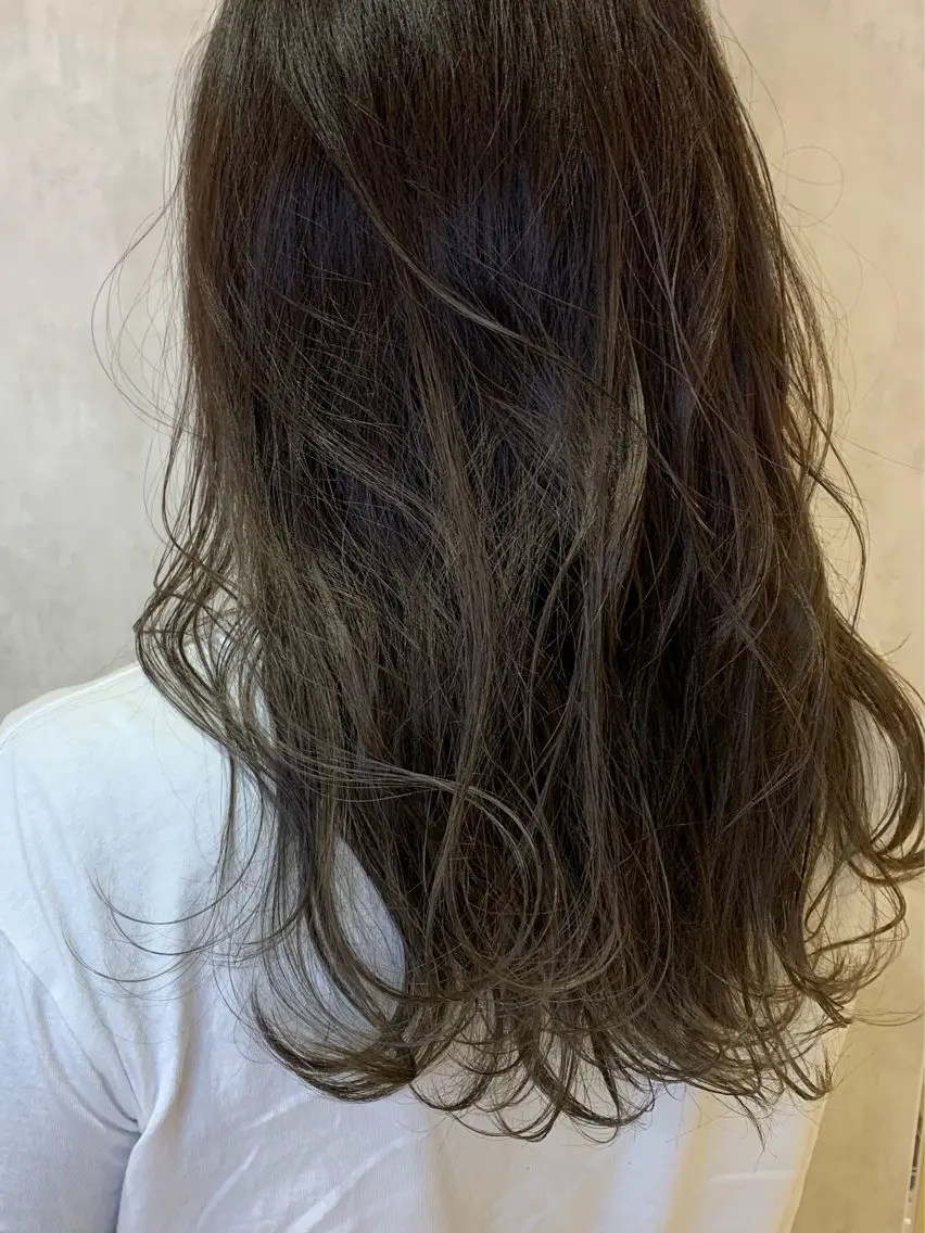 セミロング ROI 🫧KANAMIのヘアスタイル