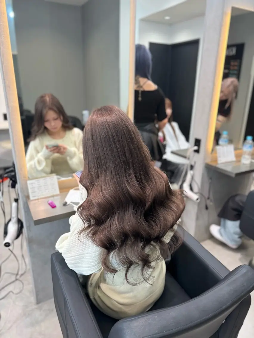 ロング カラー ヘアカラー ギャルの女神/ Shionのヘアスタイル