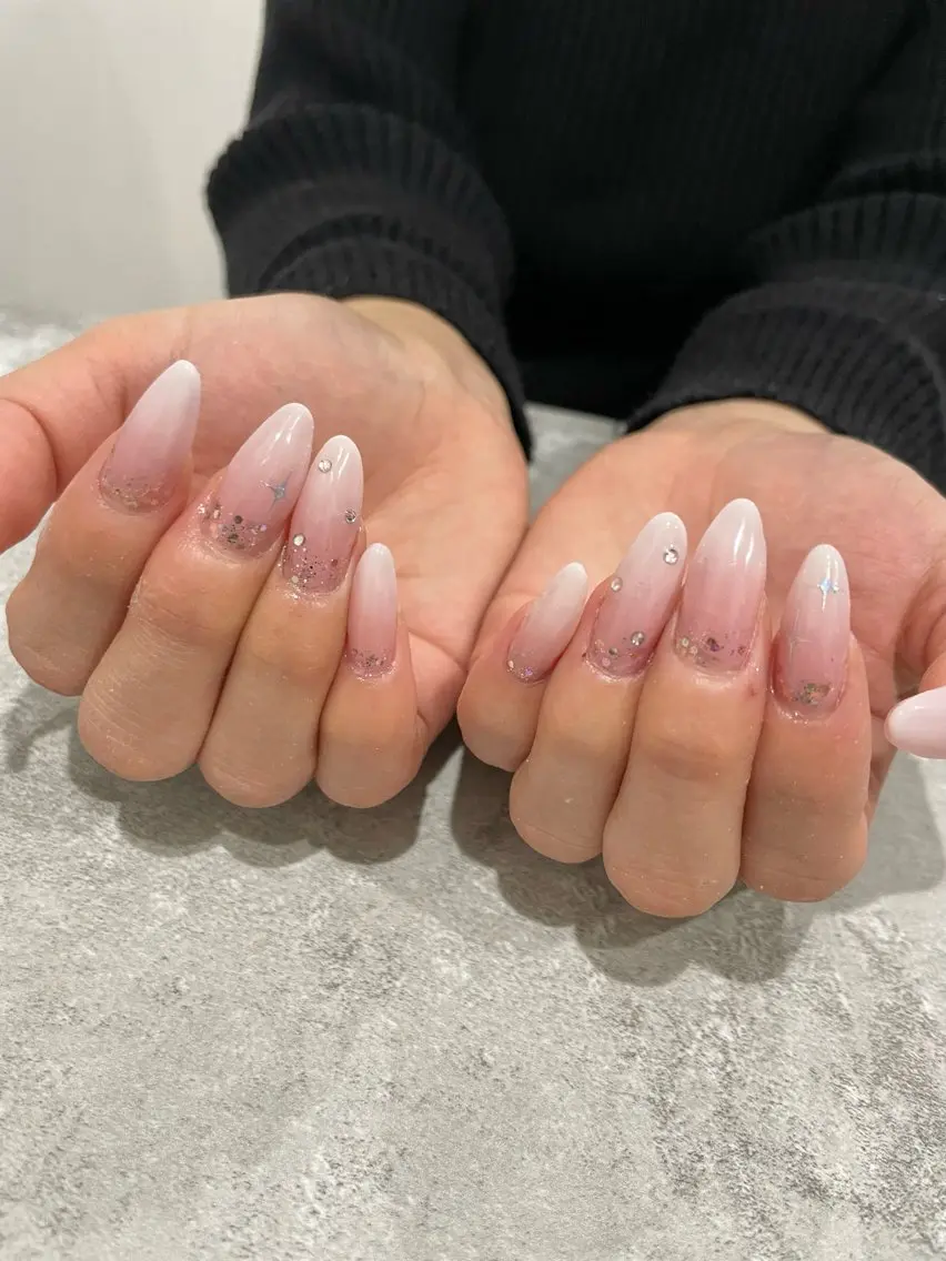 ネイル 持ち込み ハンドネイル Raviliss ♡のネイルデザイン