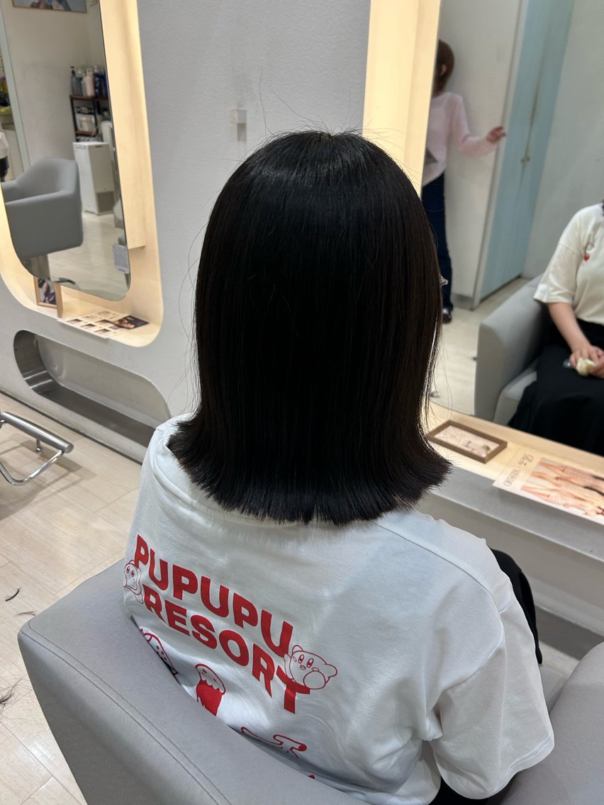 ミディアム カット 堀 日次のヘアスタイル