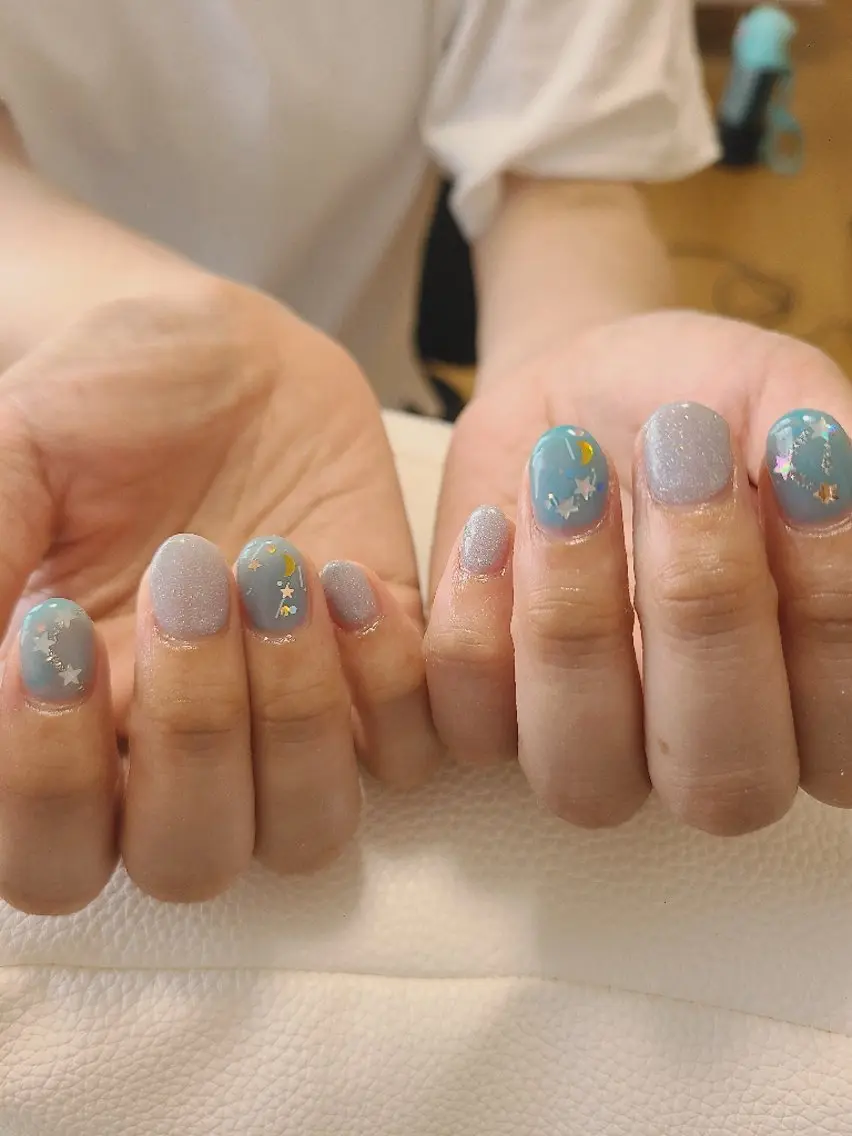 ネイル アートネイル ブルー ホログラムネイル Nailroom3  古屋のネイルデザイン