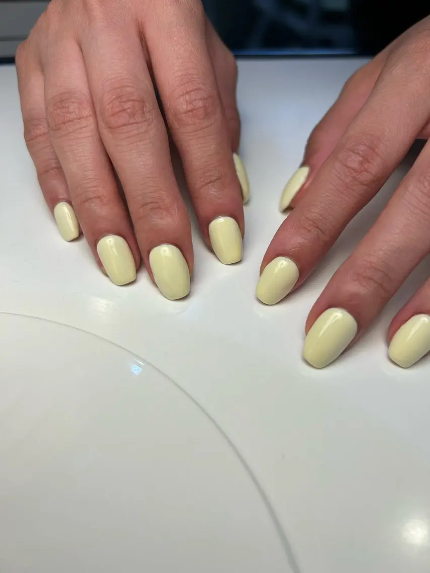 ネイル ワンカラーネイル シンプルネイル Ezura Yumiのネイルデザイン