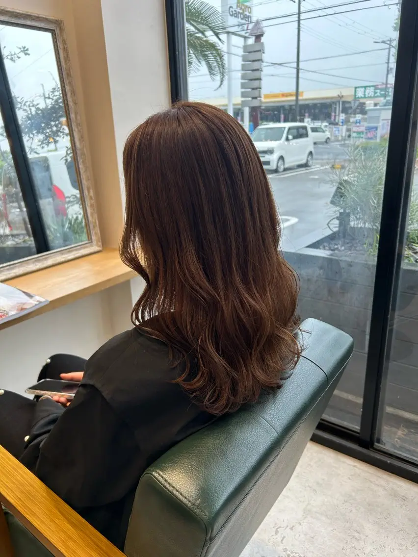 ミディアム ヘアカラー merc.🌿 友藤鮎那のヘアスタイル
